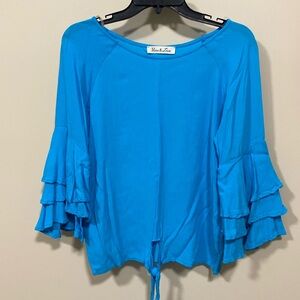 Vine & Love 3/4 sleeve top small